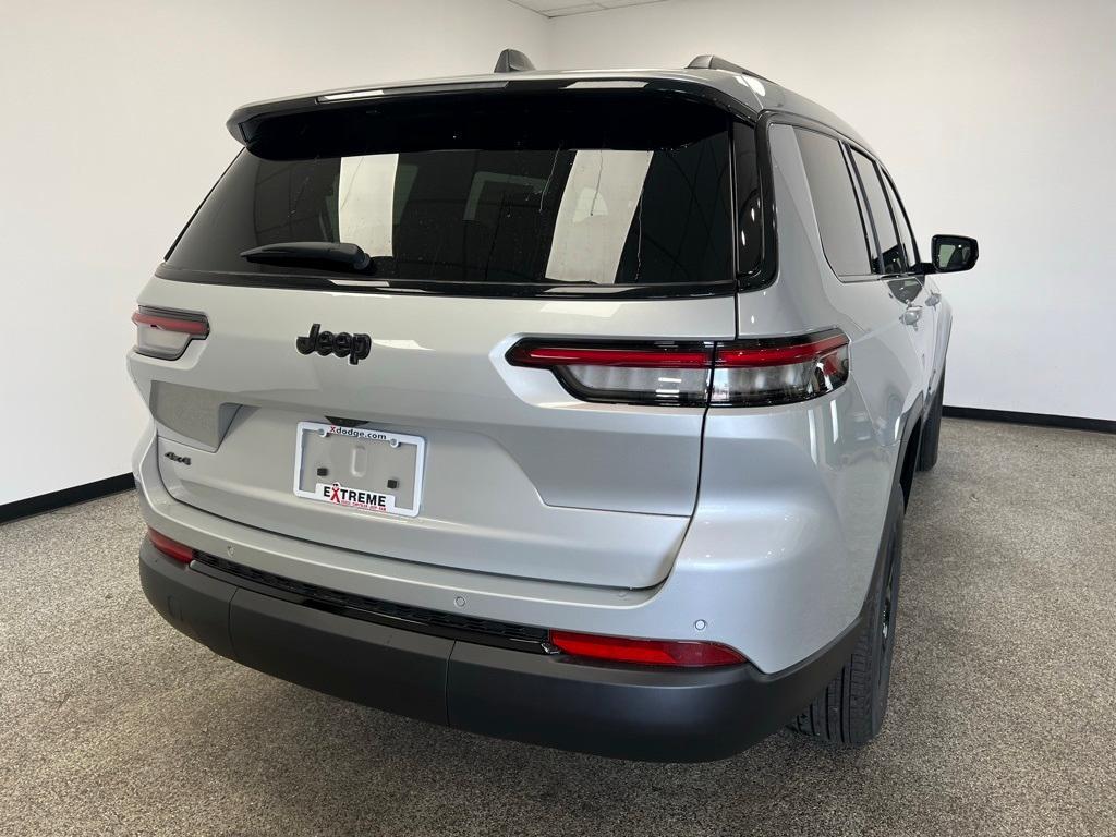 new 2025 Jeep Grand Cherokee L car, priced at $42,032