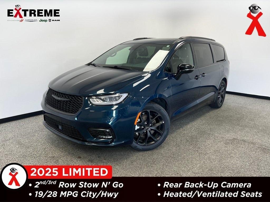 used 2025 Chrysler Pacifica car, priced at $37,800
