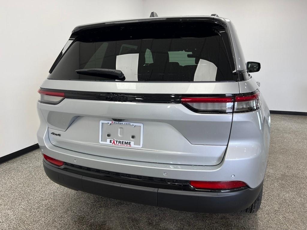 new 2025 Jeep Grand Cherokee car, priced at $41,418