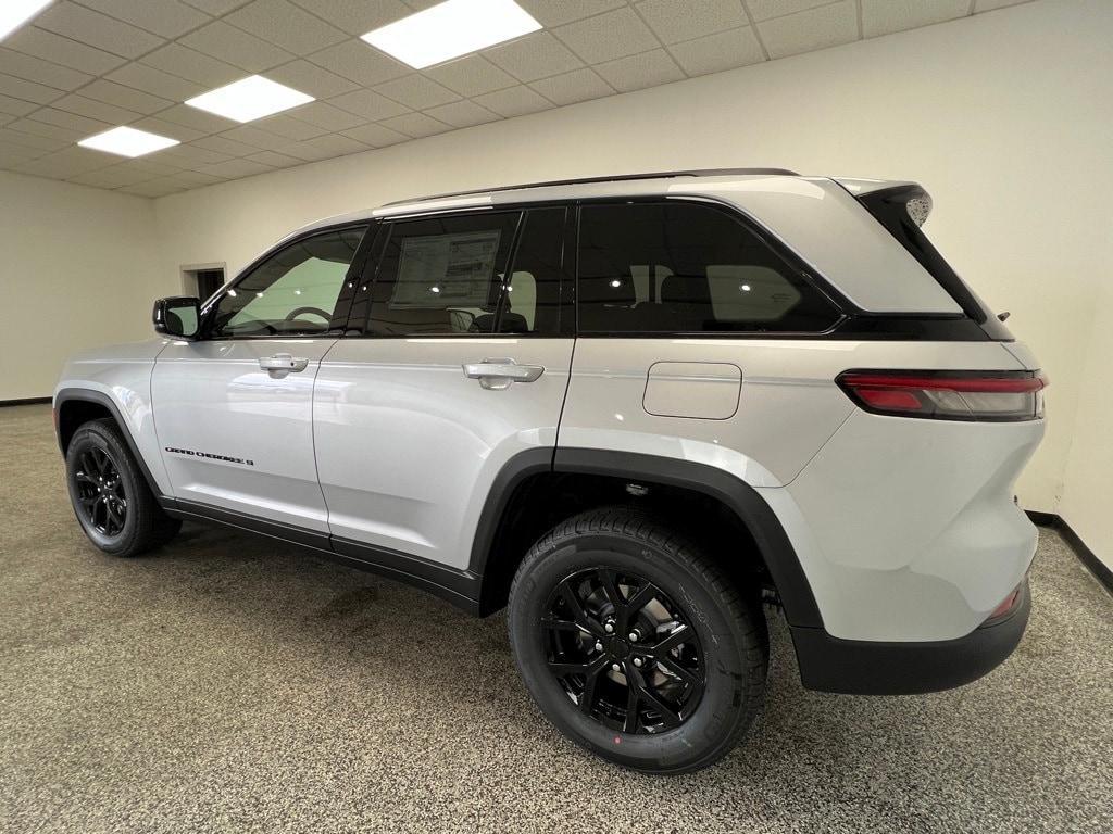 new 2025 Jeep Grand Cherokee car, priced at $41,418
