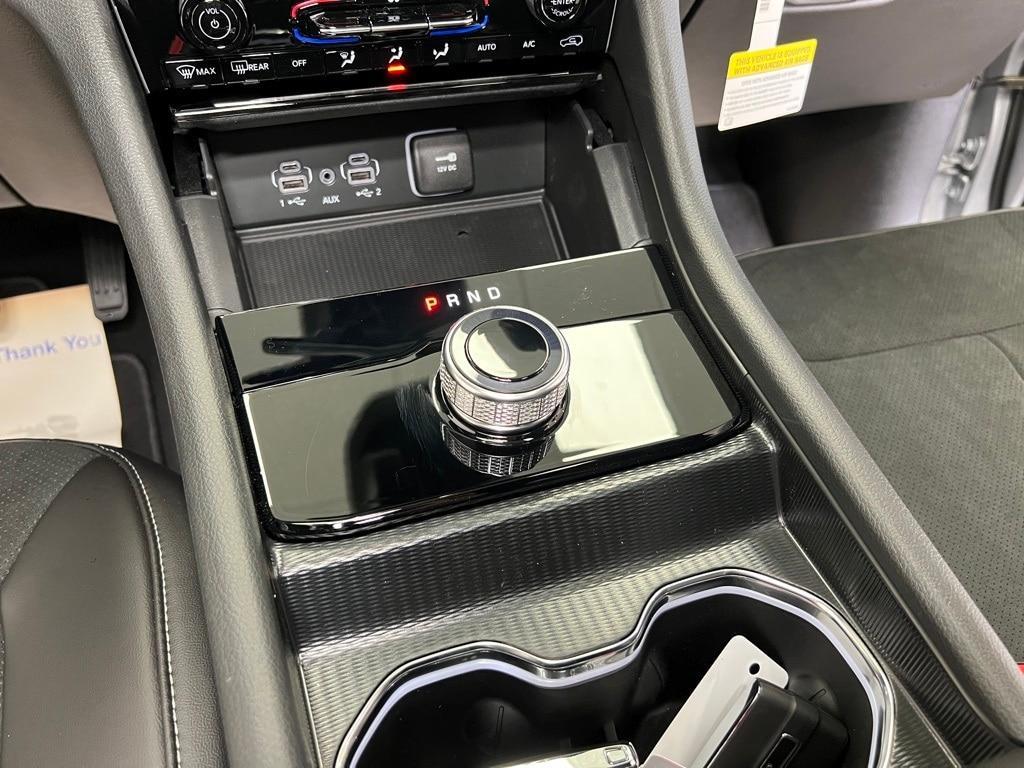 new 2025 Jeep Grand Cherokee car, priced at $41,418