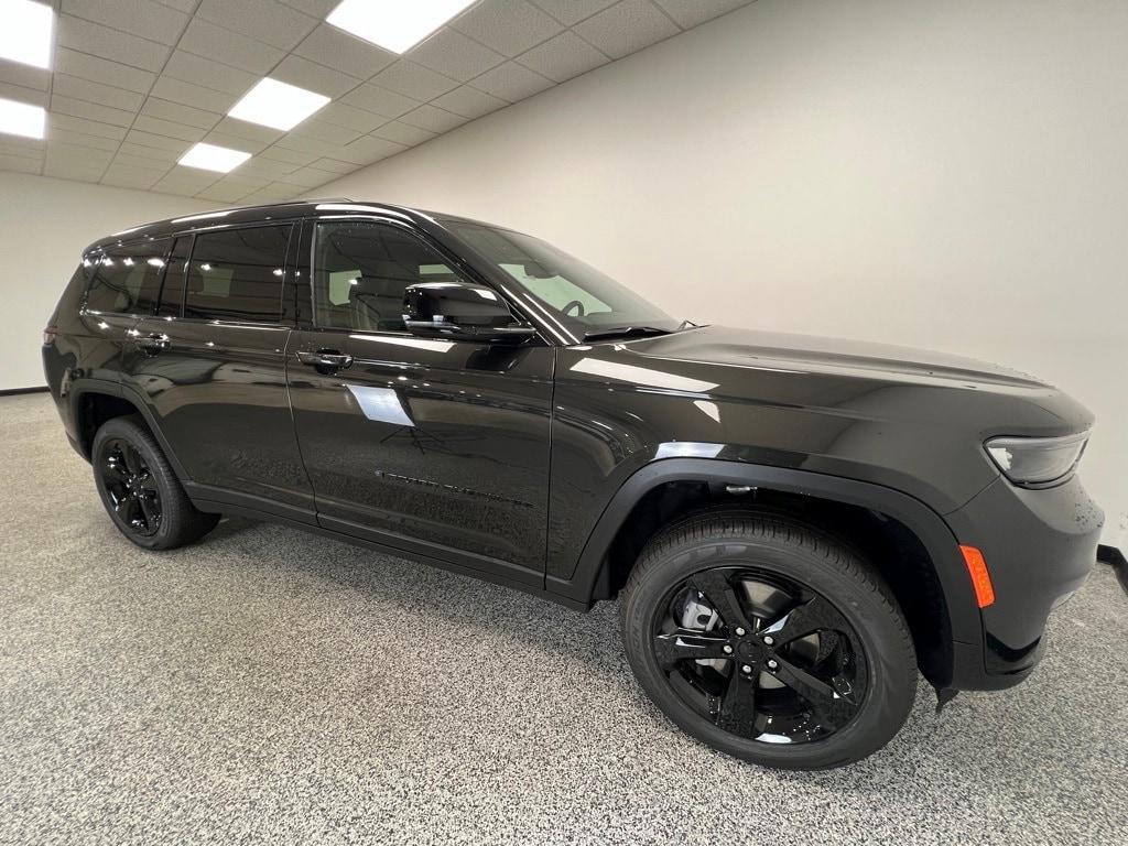 new 2024 Jeep Grand Cherokee L car, priced at $47,231