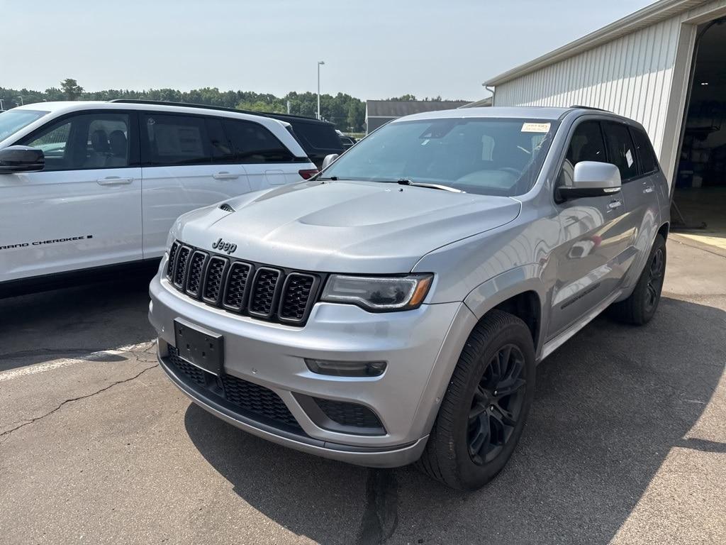 used 2021 Jeep Grand Cherokee car, priced at $33,900