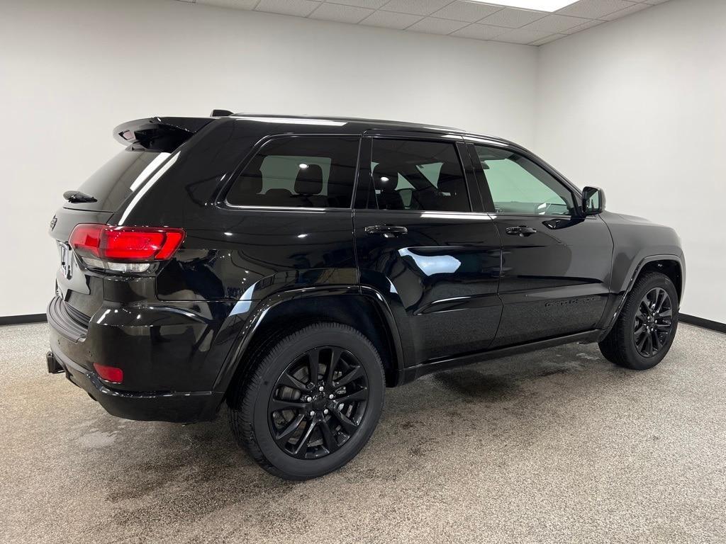 used 2021 Jeep Grand Cherokee car, priced at $22,900