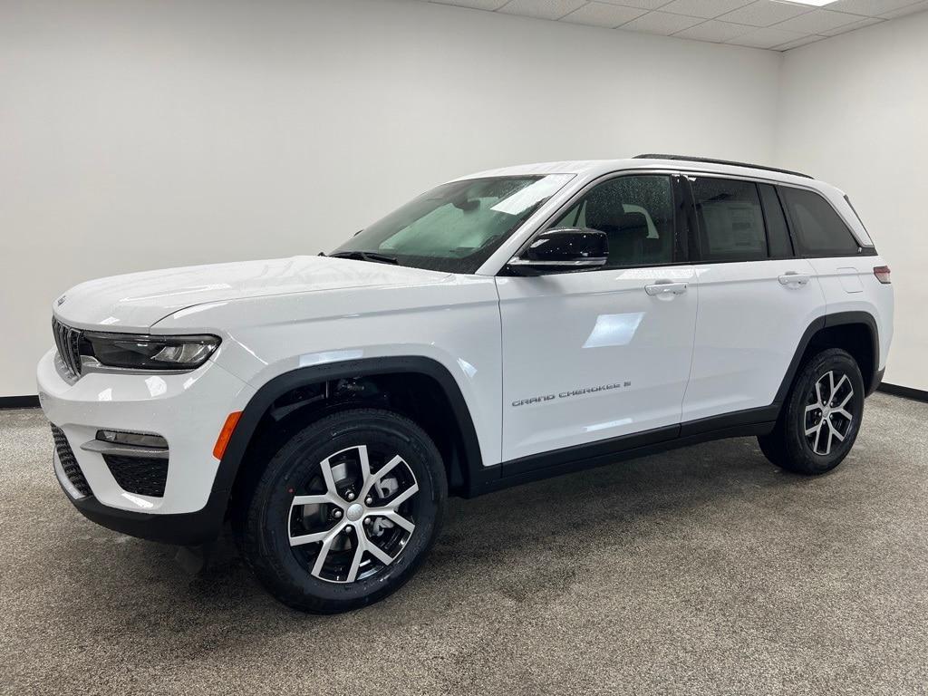 new 2025 Jeep Grand Cherokee car, priced at $41,841