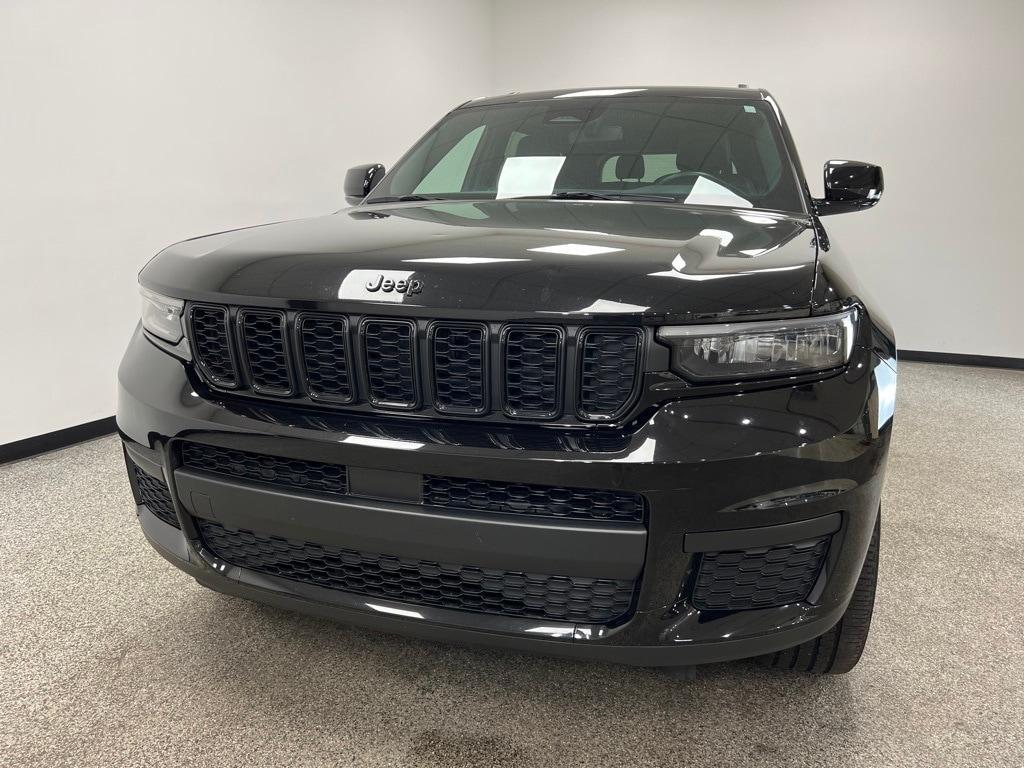 used 2021 Jeep Grand Cherokee L car, priced at $32,950