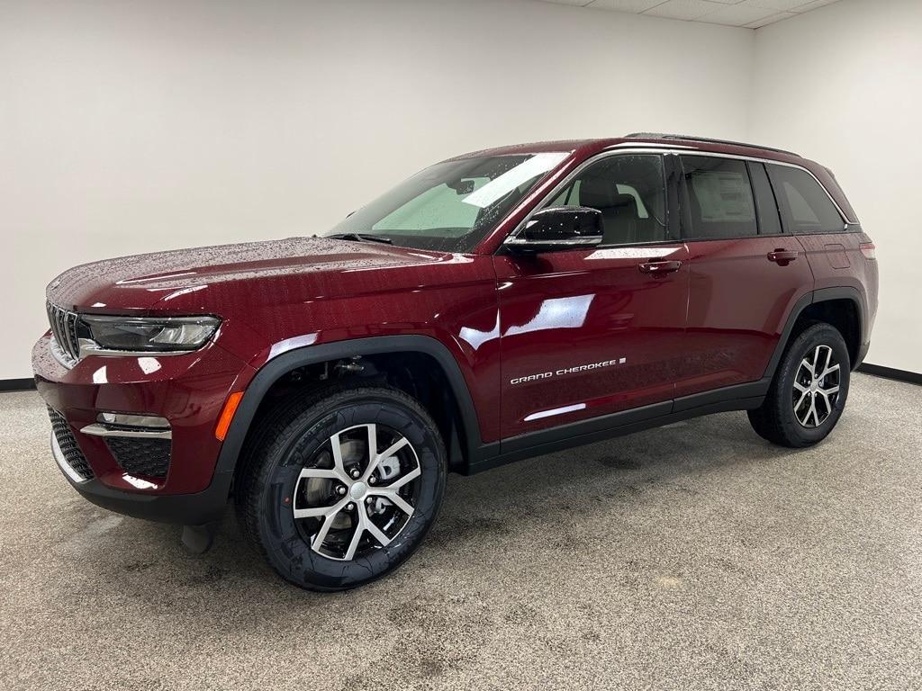 new 2025 Jeep Grand Cherokee car, priced at $42,378