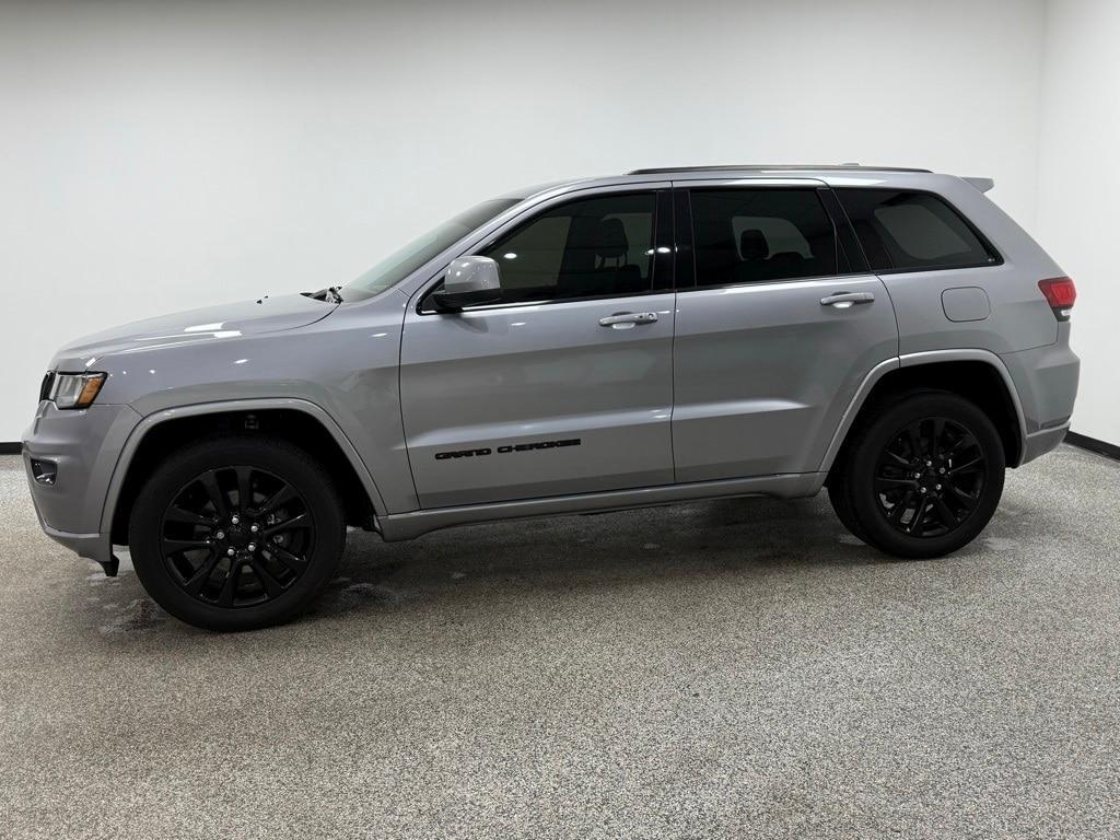 used 2020 Jeep Grand Cherokee car, priced at $22,400