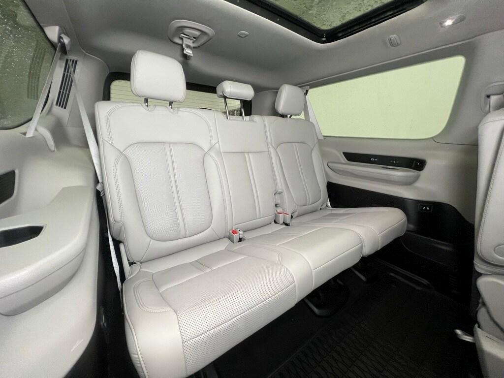 used 2024 Jeep Wagoneer L car, priced at $66,900