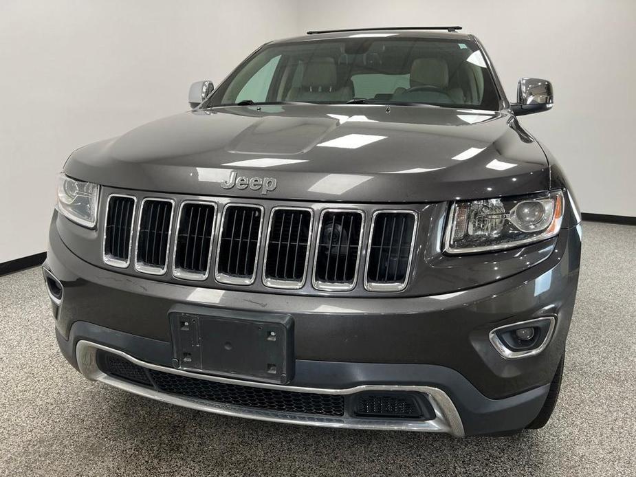 used 2015 Jeep Grand Cherokee car, priced at $15,950