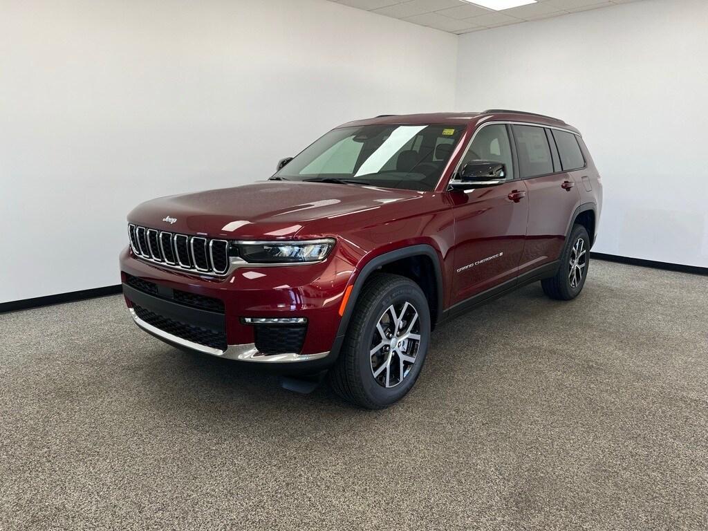 new 2025 Jeep Grand Cherokee L car, priced at $43,641