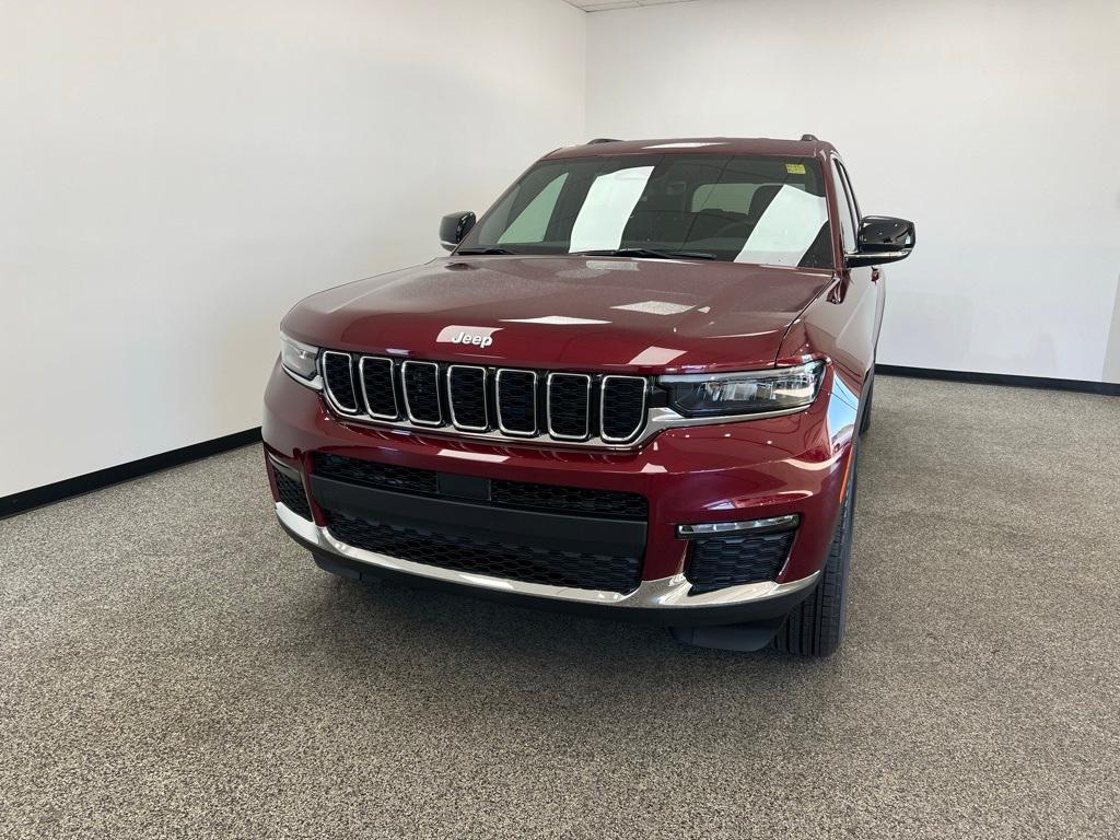 new 2025 Jeep Grand Cherokee L car, priced at $43,641