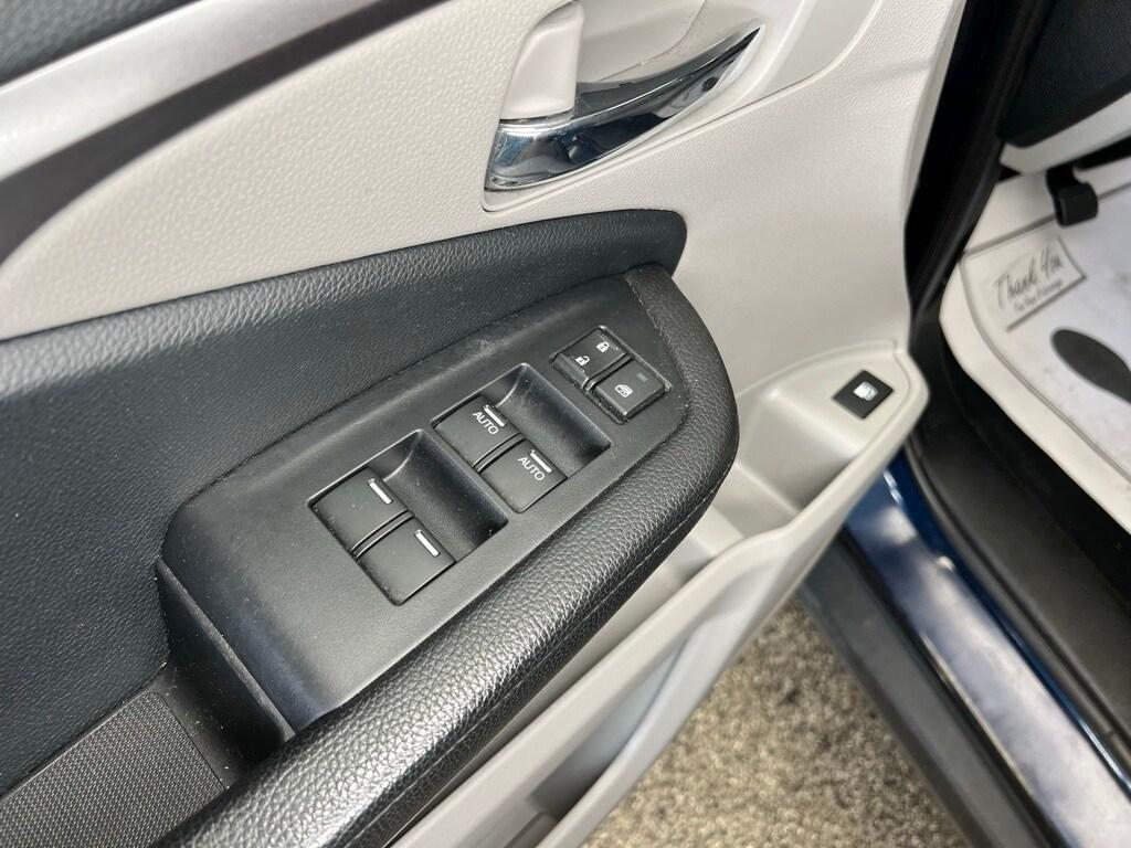used 2020 Honda Pilot car, priced at $19,900