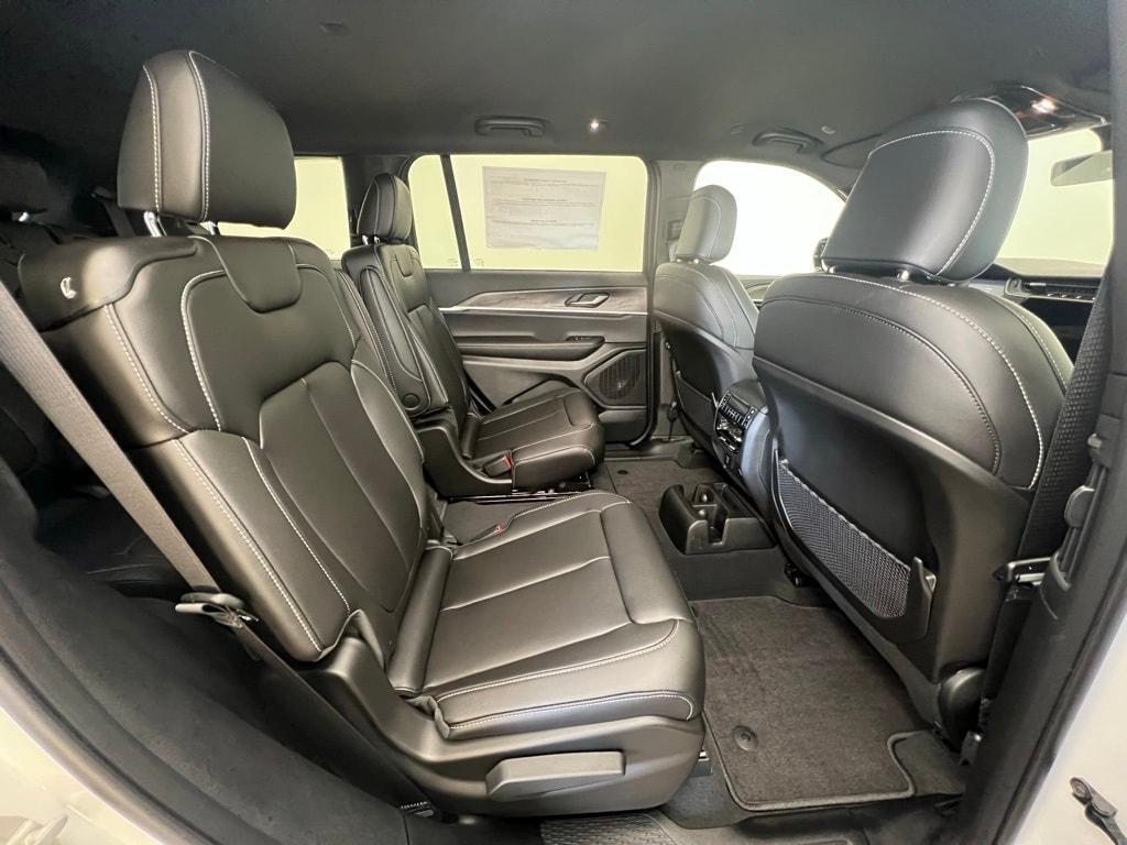 new 2025 Jeep Grand Cherokee L car, priced at $43,605