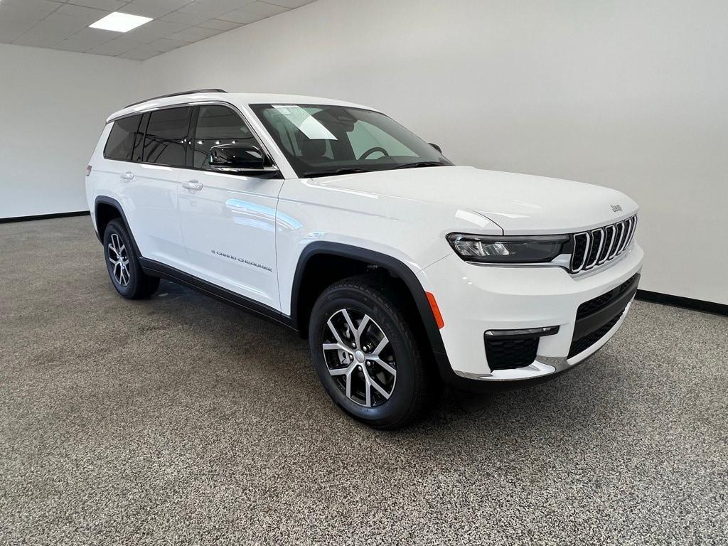 new 2025 Jeep Grand Cherokee L car, priced at $43,605