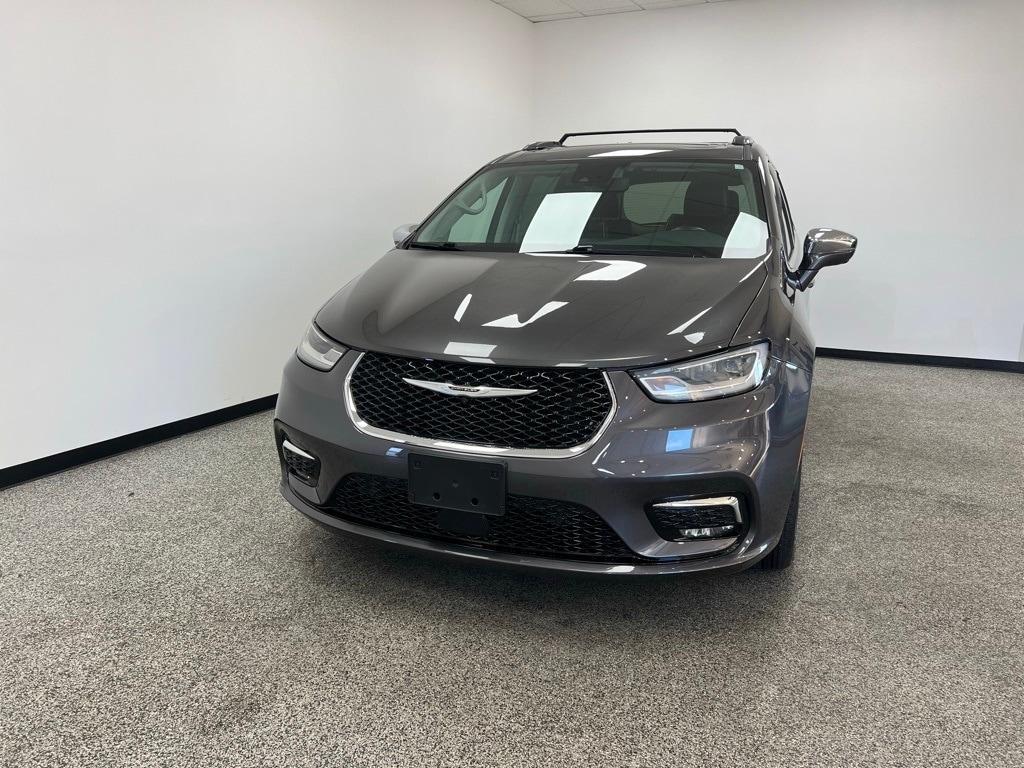 used 2021 Chrysler Pacifica car, priced at $25,902