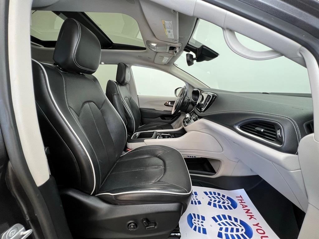 used 2021 Chrysler Pacifica car, priced at $25,902