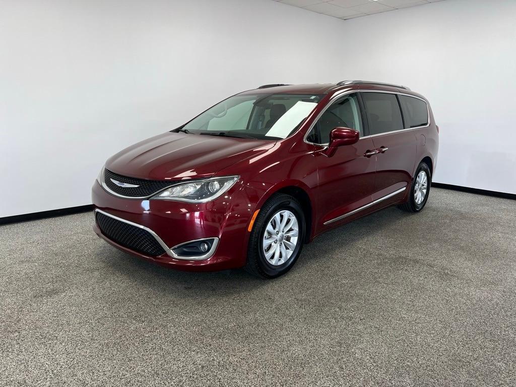 used 2019 Chrysler Pacifica car, priced at $17,576
