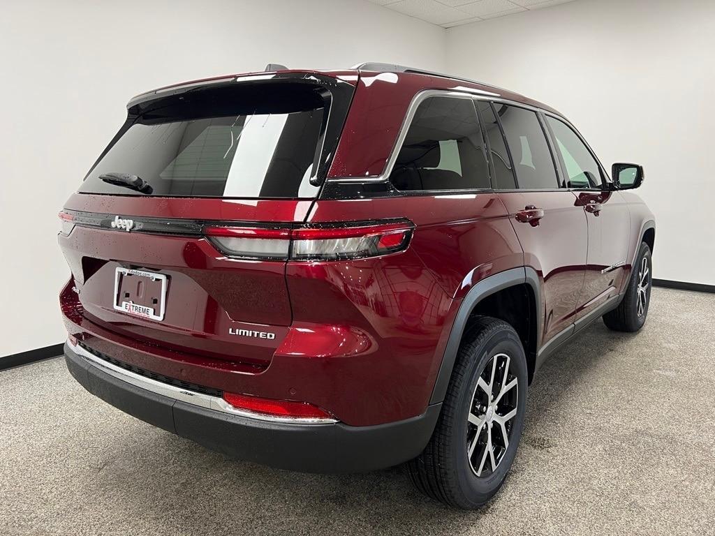 new 2025 Jeep Grand Cherokee car, priced at $43,944