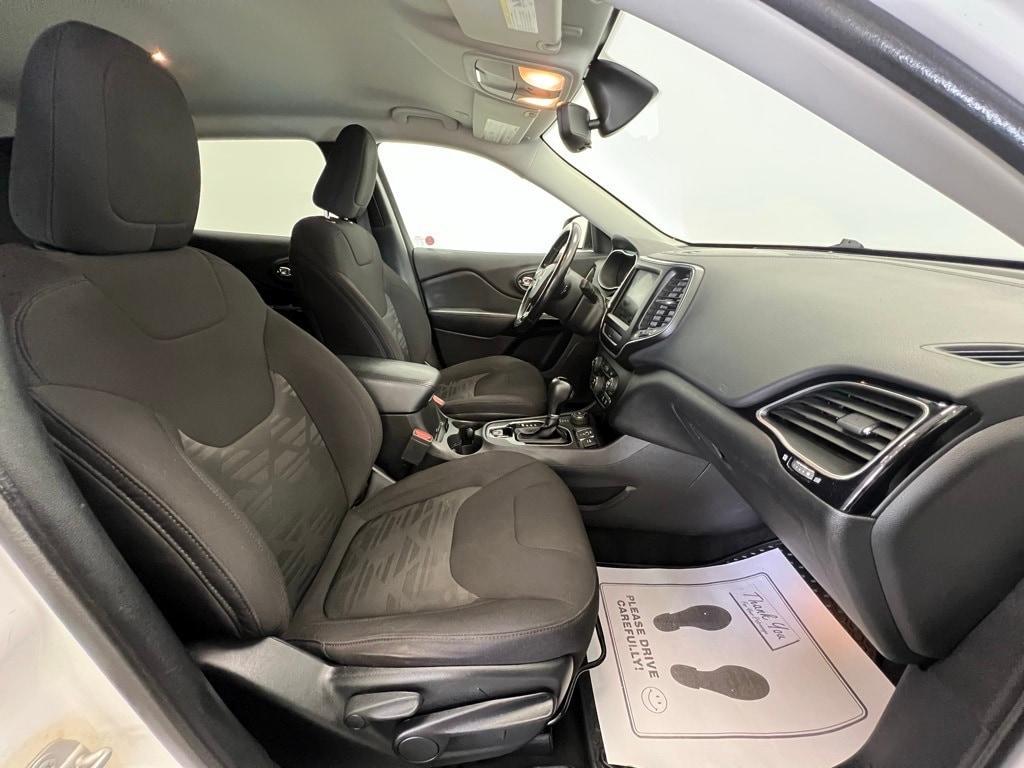 used 2020 Jeep Cherokee car, priced at $19,550