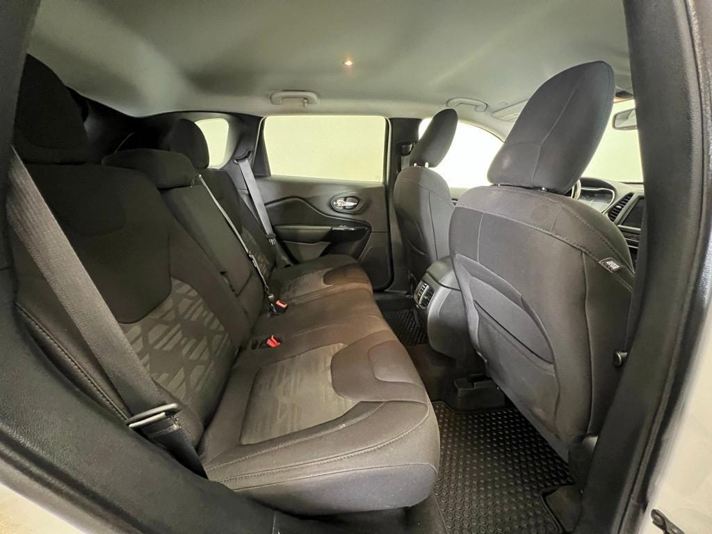 used 2020 Jeep Cherokee car, priced at $19,550
