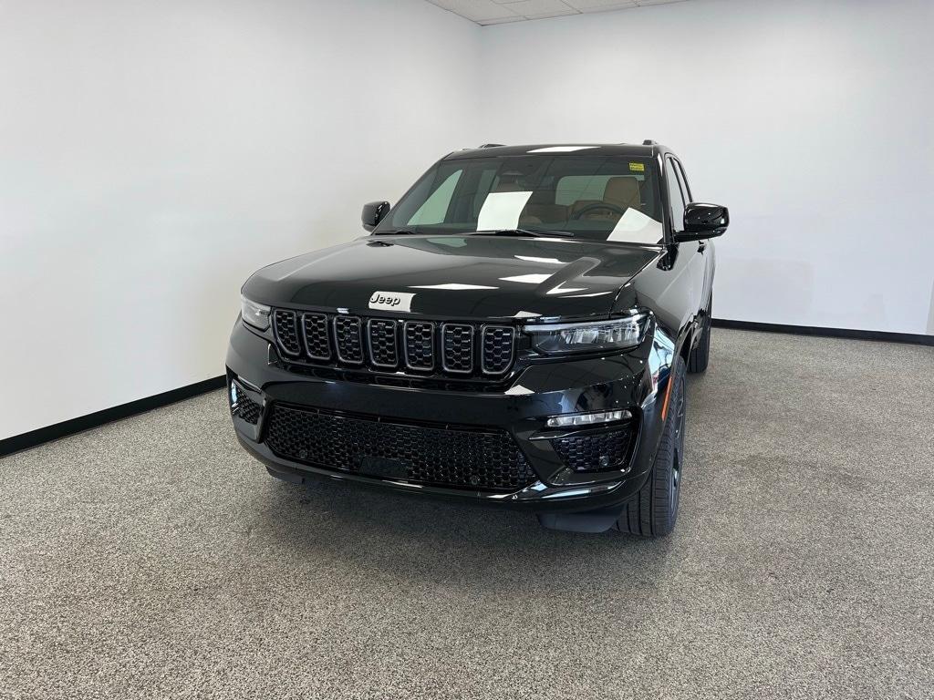 new 2025 Jeep Grand Cherokee car, priced at $63,675