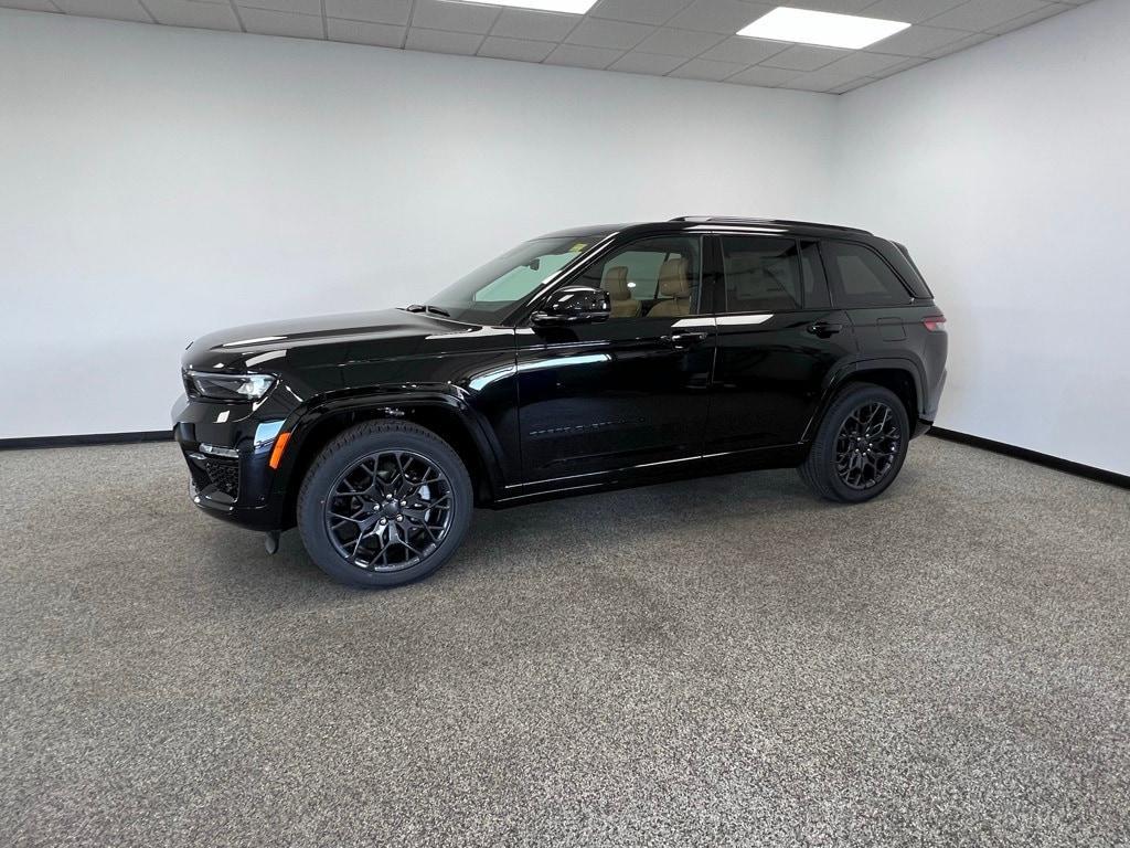 new 2025 Jeep Grand Cherokee car, priced at $63,675