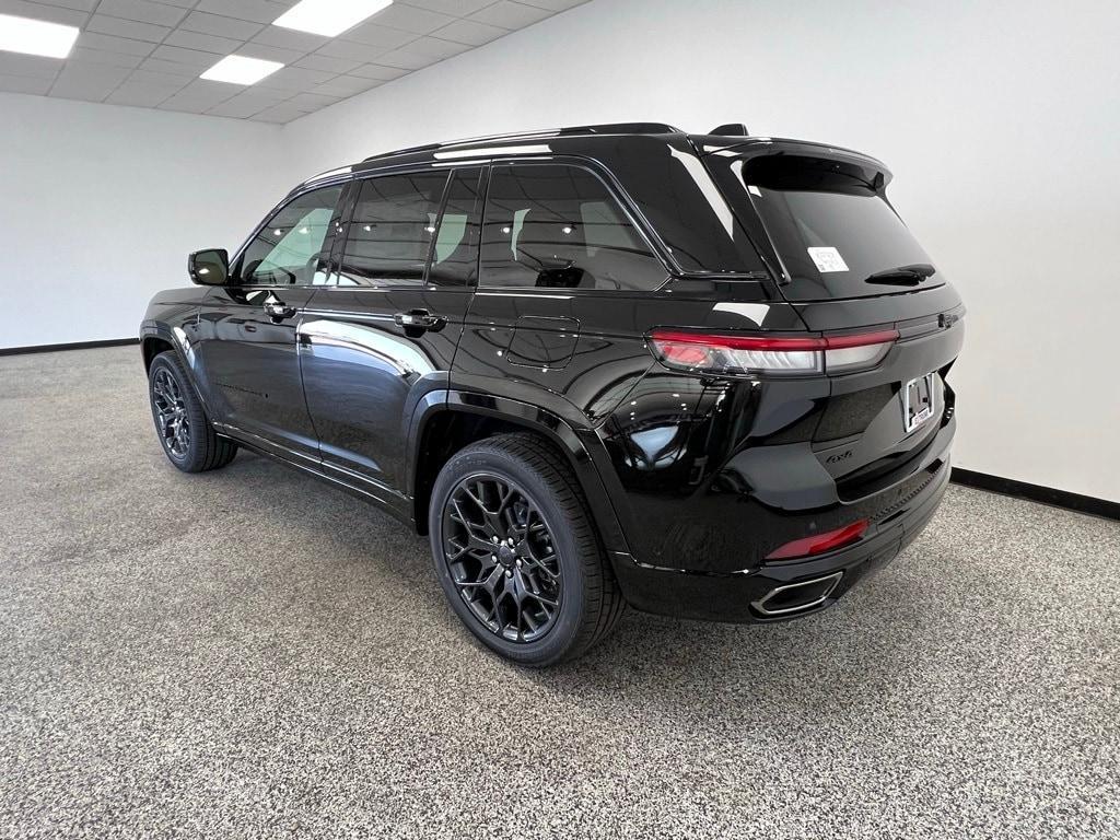 new 2025 Jeep Grand Cherokee car, priced at $63,675