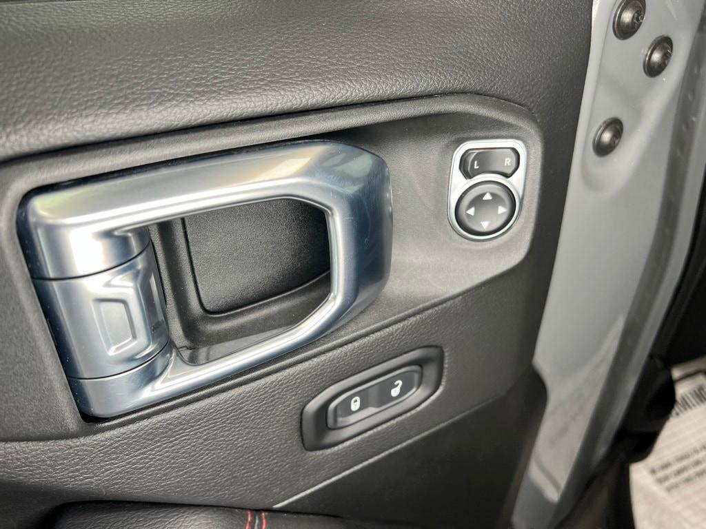 used 2021 Jeep Wrangler Unlimited car, priced at $36,900