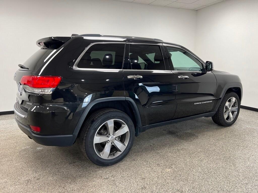 used 2015 Jeep Grand Cherokee car, priced at $13,950