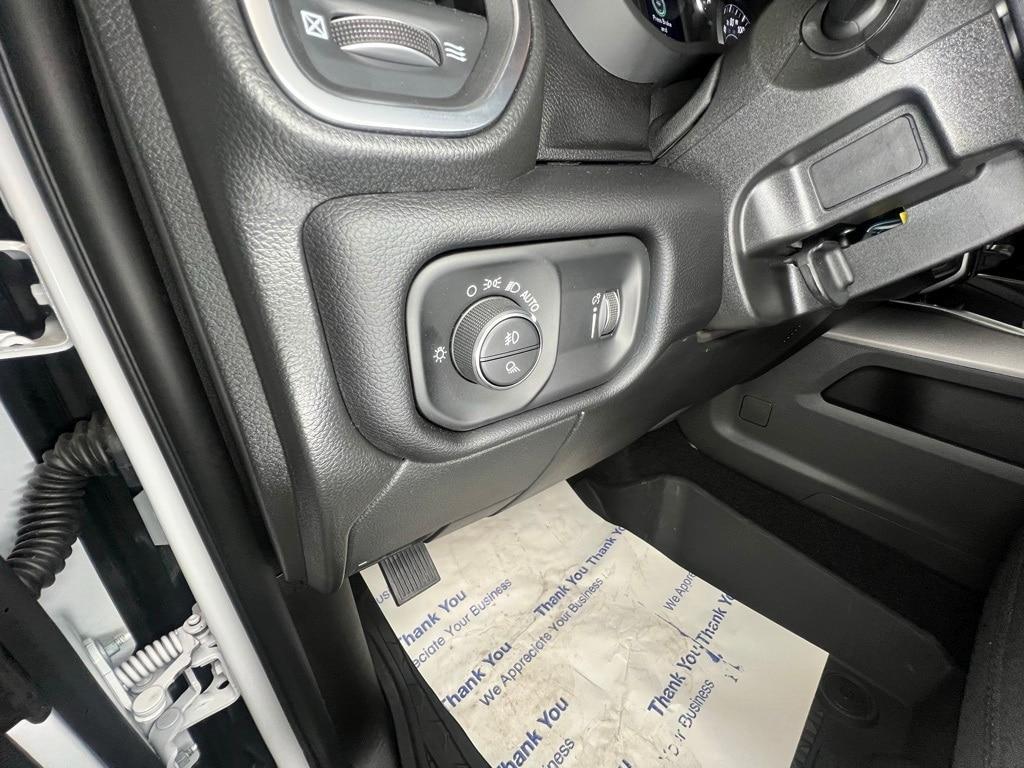 new 2025 Ram 2500 car, priced at $60,124