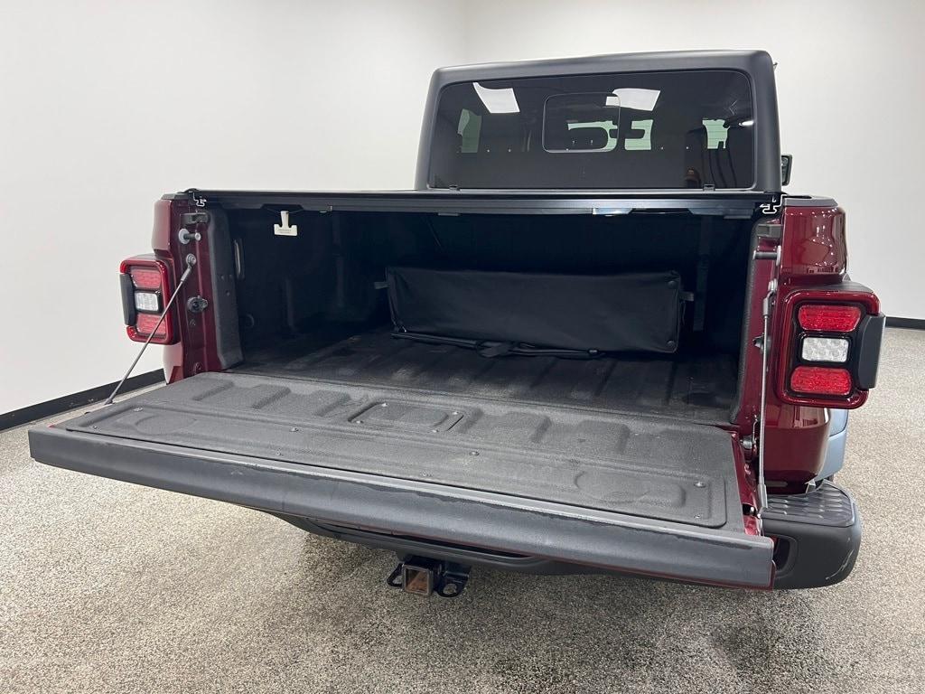 used 2022 Jeep Gladiator car, priced at $34,400