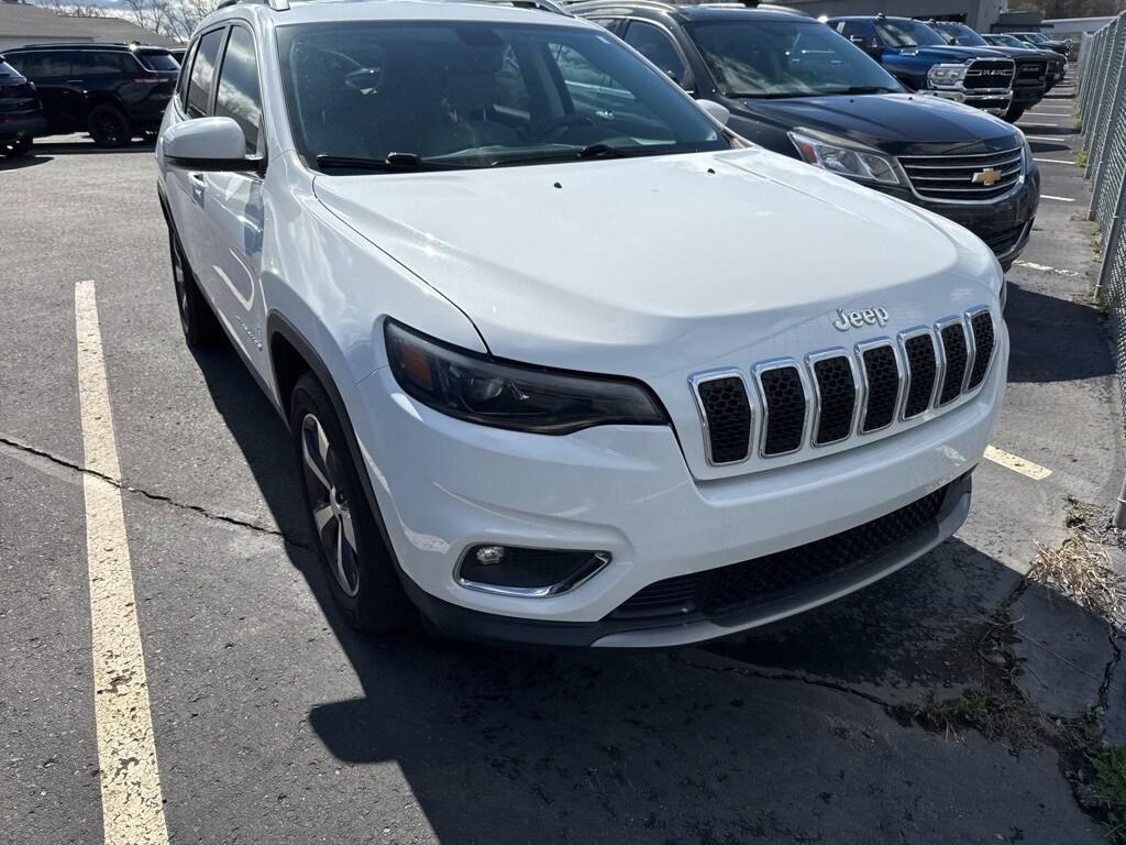used 2019 Jeep Cherokee car, priced at $18,200