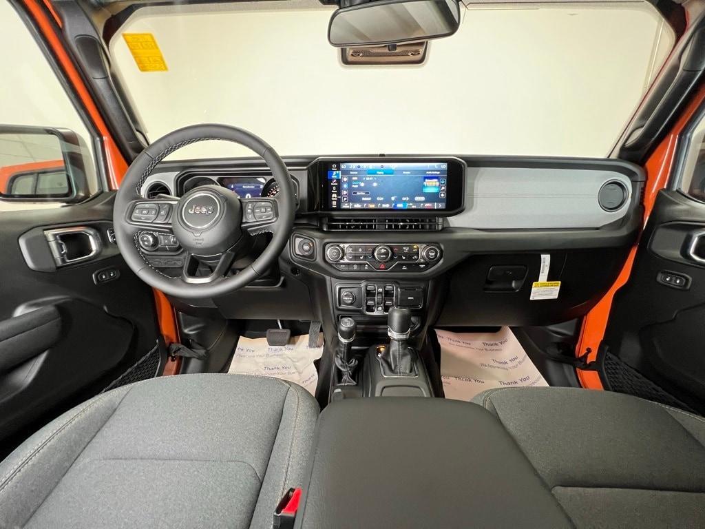 new 2025 Jeep Gladiator car, priced at $45,134