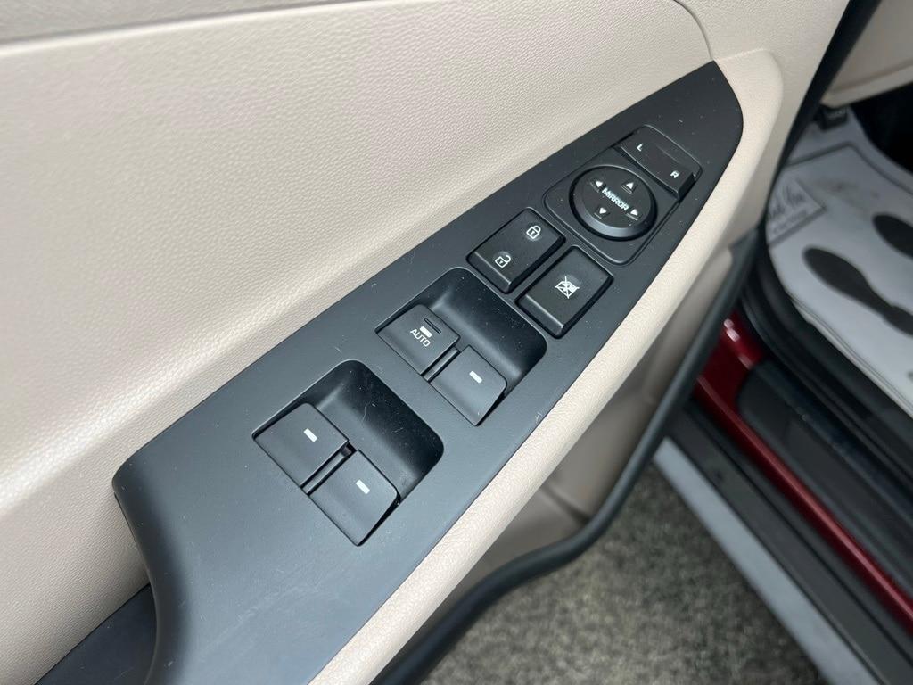 used 2018 Hyundai Tucson car, priced at $13,400