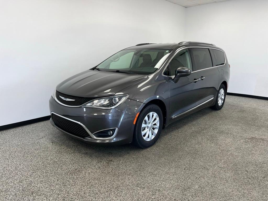 used 2018 Chrysler Pacifica car, priced at $14,900