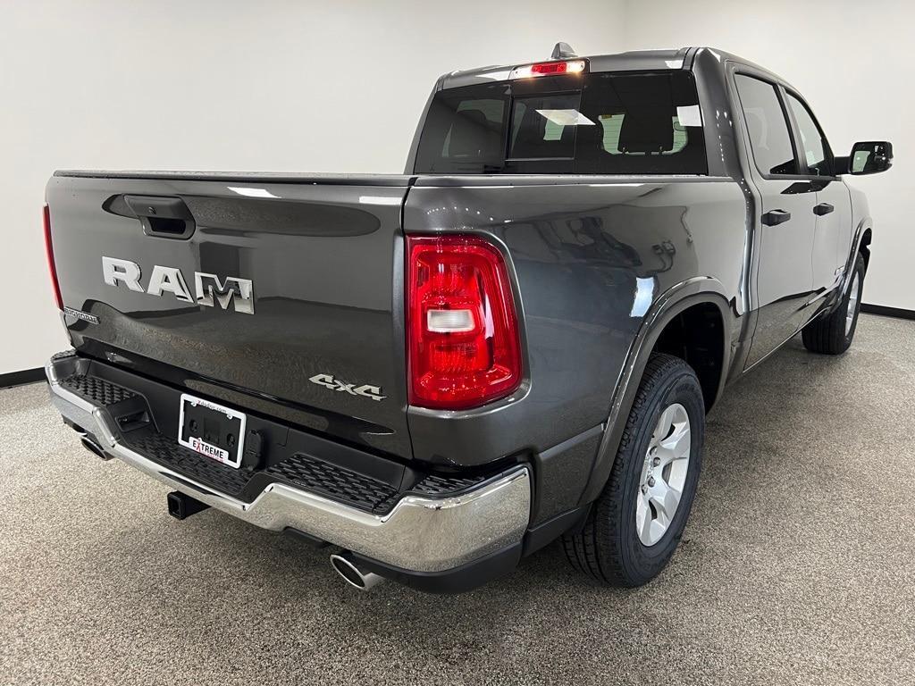 new 2025 Ram 1500 car, priced at $46,922