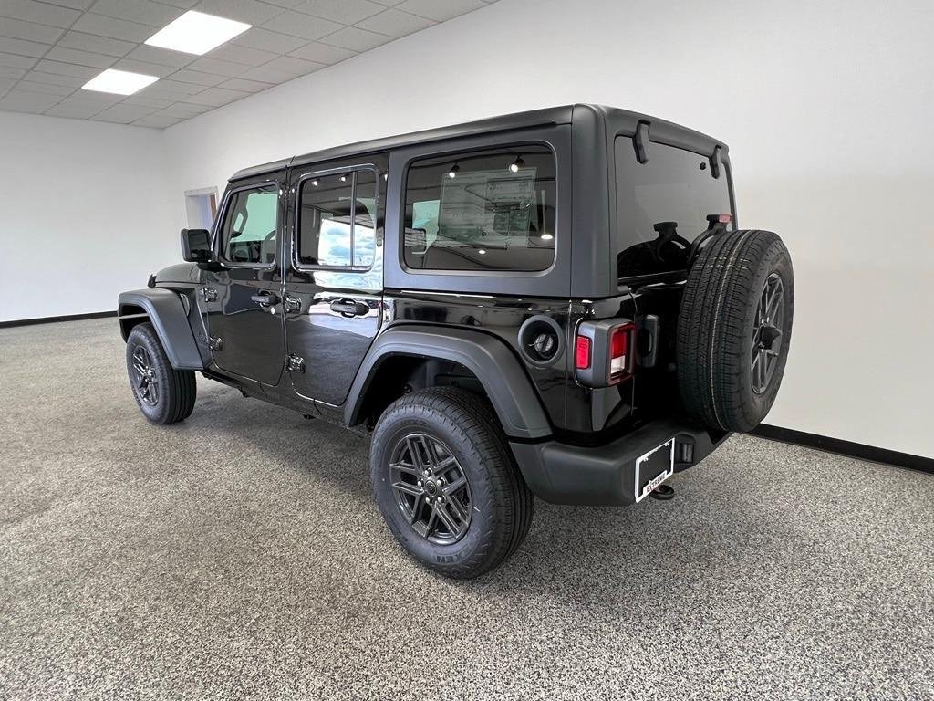 new 2025 Jeep Wrangler car, priced at $45,699