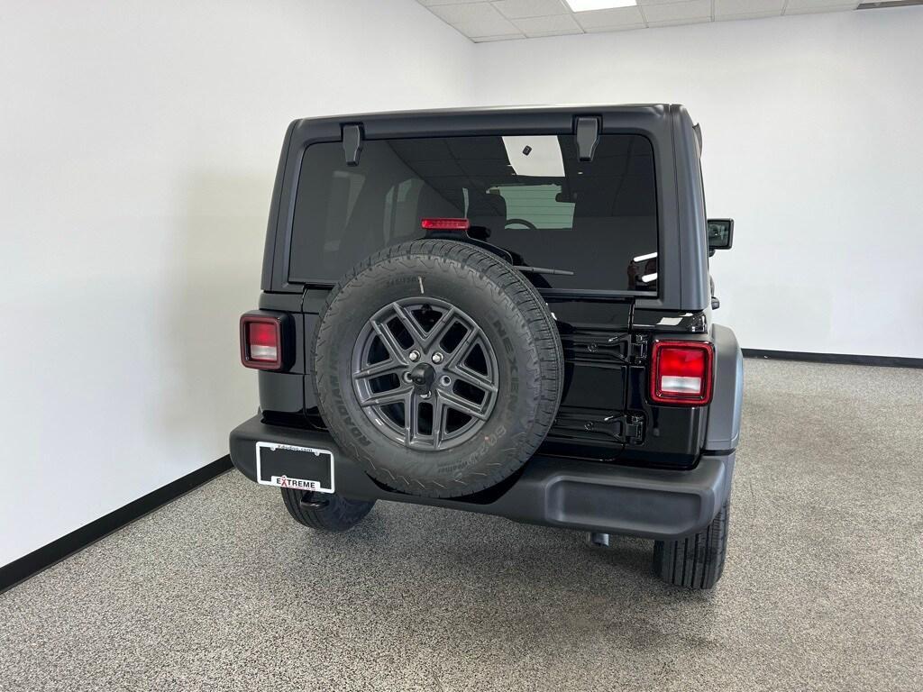 new 2025 Jeep Wrangler car, priced at $45,449
