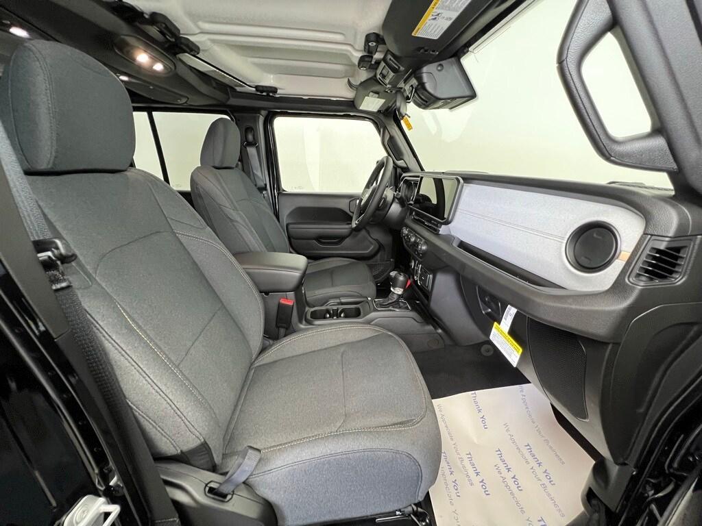 new 2025 Jeep Wrangler car, priced at $45,449