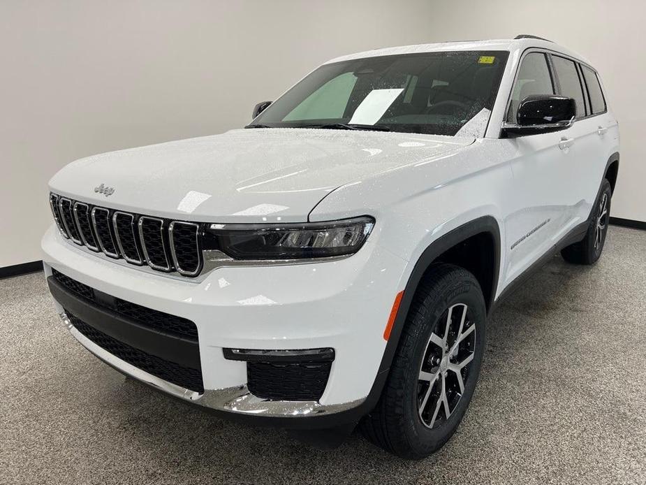 new 2025 Jeep Grand Cherokee L car, priced at $47,655