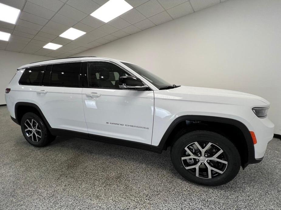 new 2025 Jeep Grand Cherokee L car, priced at $47,655