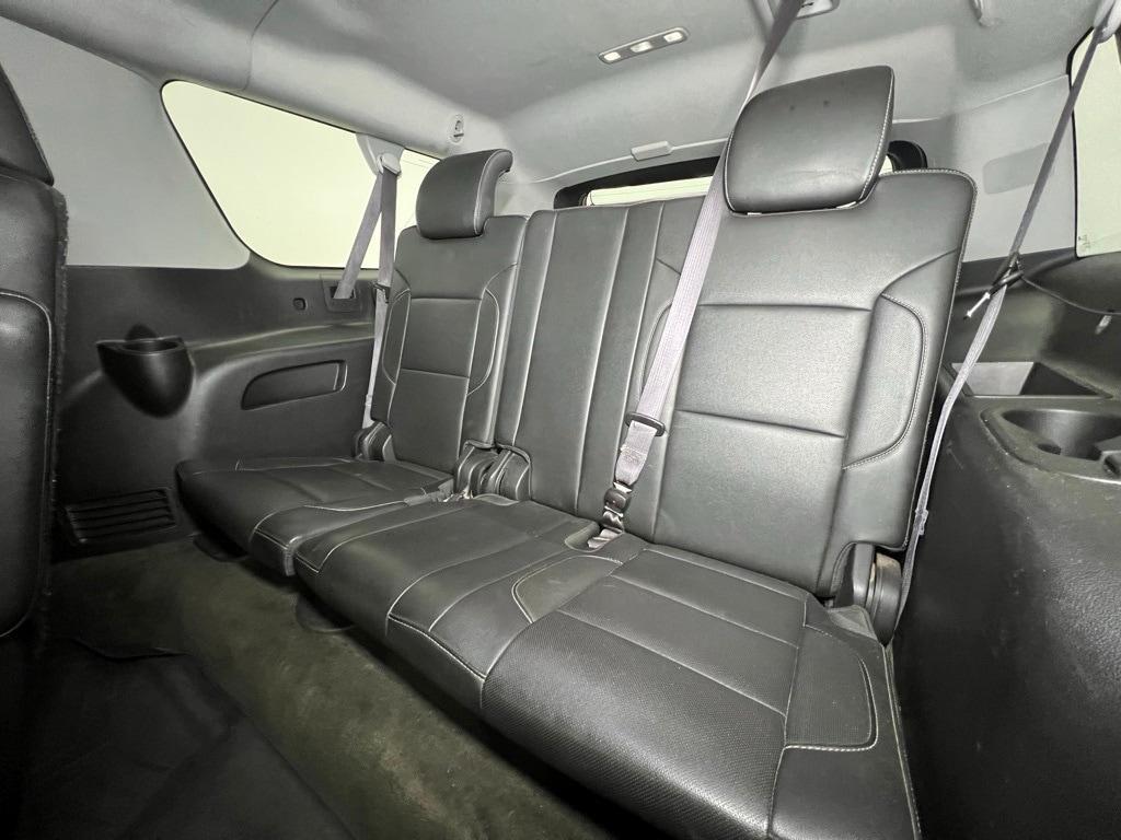 used 2015 Chevrolet Suburban car, priced at $11,900