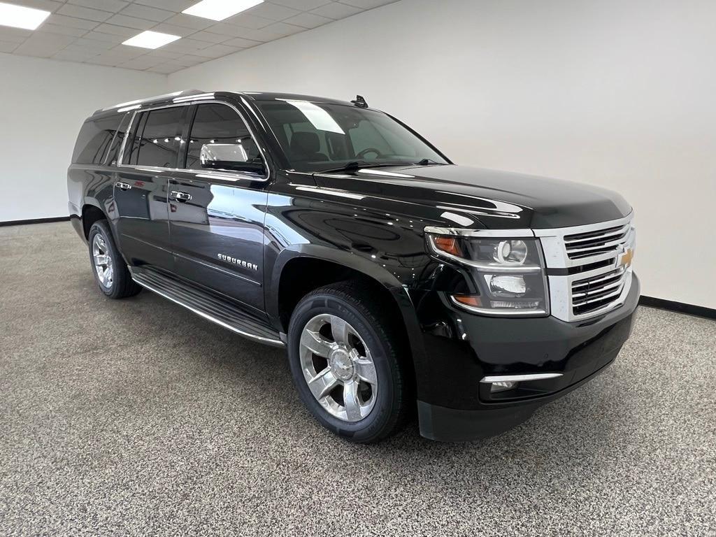 used 2015 Chevrolet Suburban car, priced at $11,900