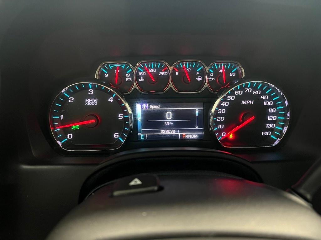 used 2015 Chevrolet Suburban car, priced at $11,900
