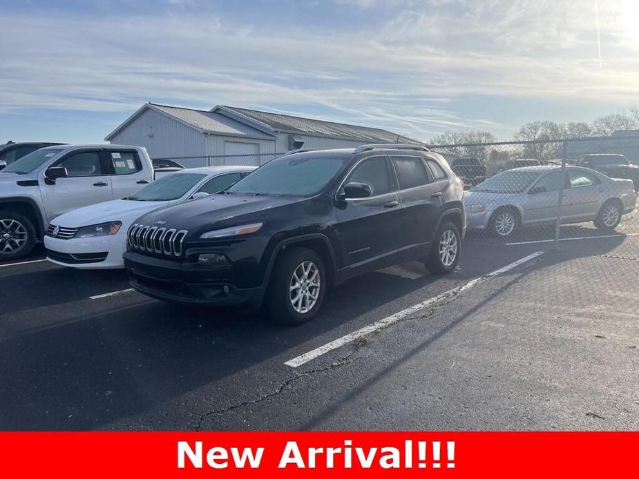 used 2017 Jeep Cherokee car, priced at $12,400