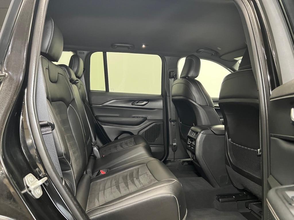 used 2024 Jeep Grand Cherokee car, priced at $38,400