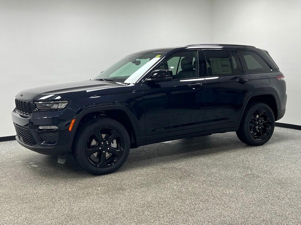 new 2024 Jeep Grand Cherokee car, priced at $45,021