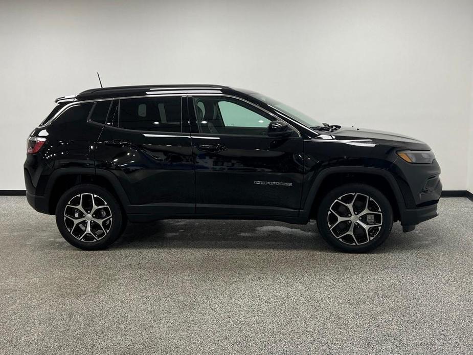 new 2024 Jeep Compass car, priced at $30,054