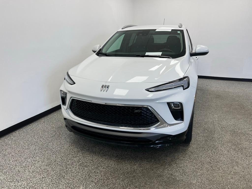 used 2024 Buick Encore GX car, priced at $23,900